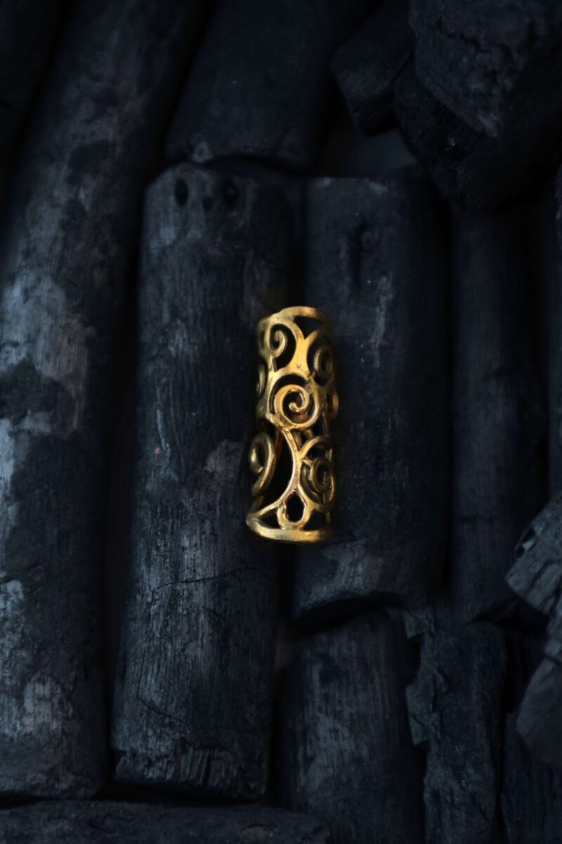 Vibrazioni geometriche Capelli Locs