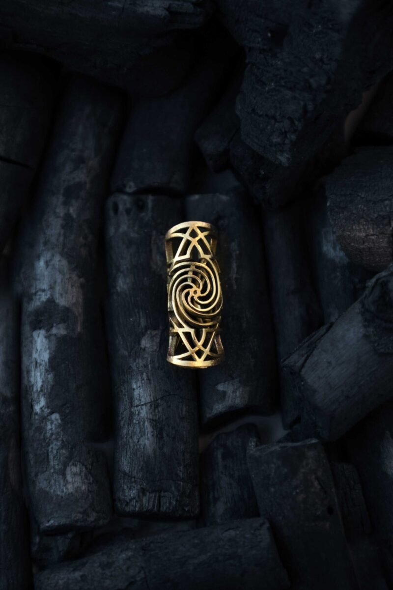 Vibrazioni geometriche Capelli Locs