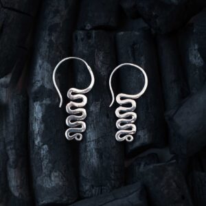 Pendientes Serpentine
