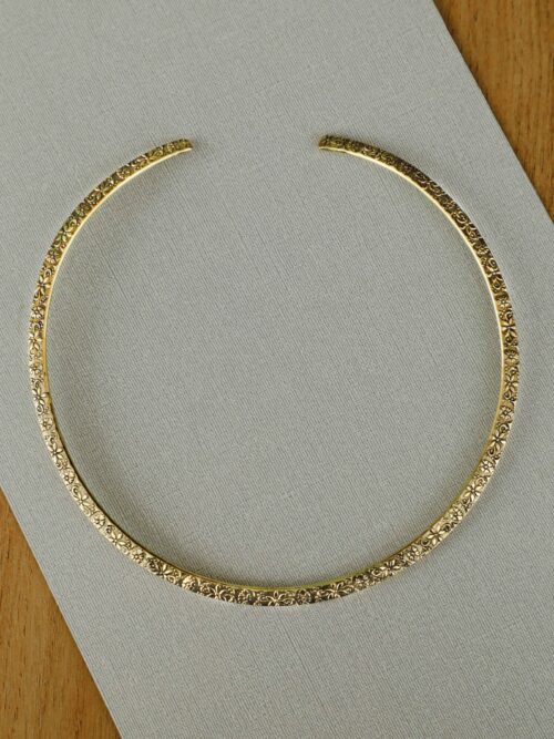 Golden Bloom Collar