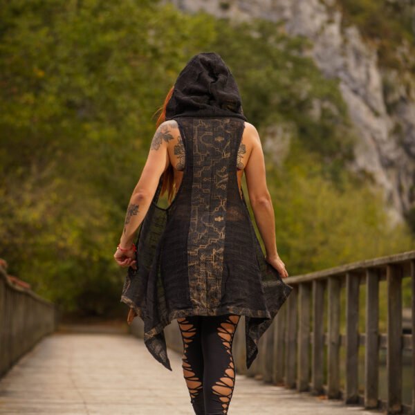 Shipibo Spirit Vest – Unisex Hooded Cotton Layer