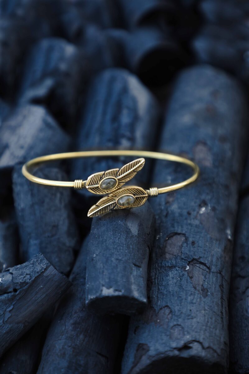 Polsino Mystic Feather