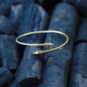 2K3A6597 Arrow Spirit Adjustable Cuff