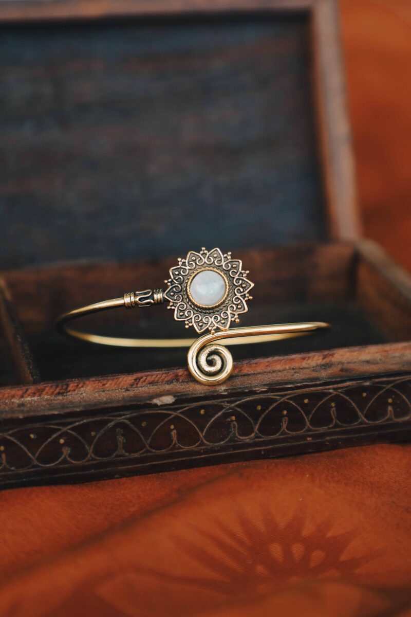 2K3A6604 Polsino regolabile Golden Radiance