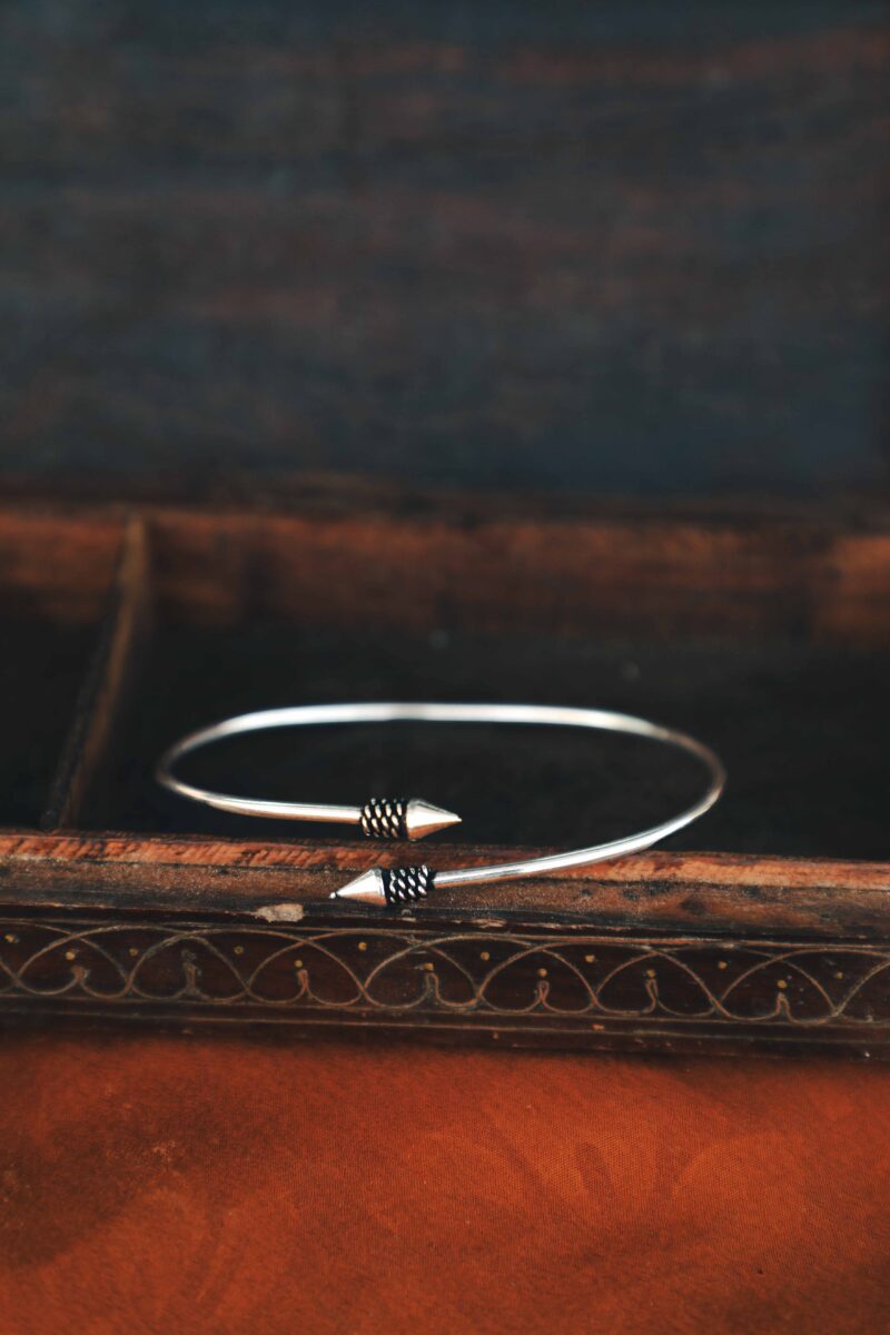 2K3A6618 Arrow Spirit Adjustable Cuff