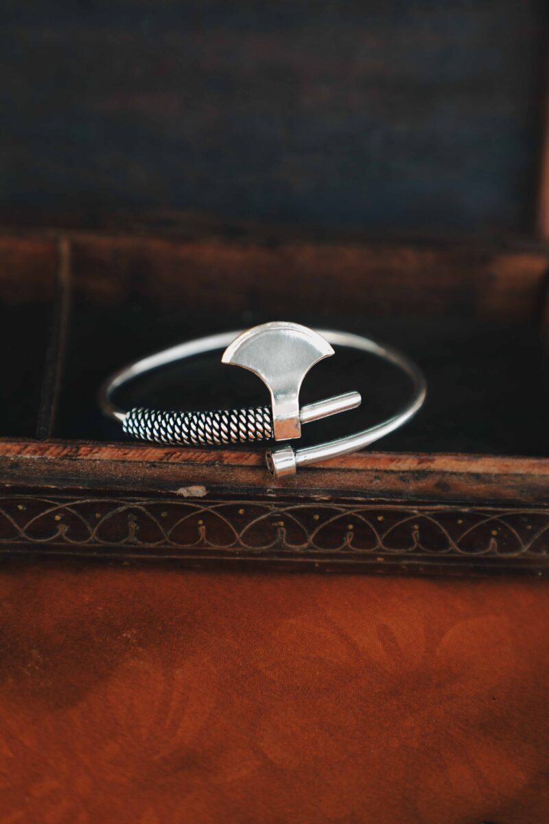 Polsino dell'ascia del guardiano