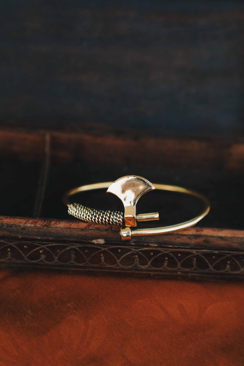 Polsino dell'ascia del guardiano