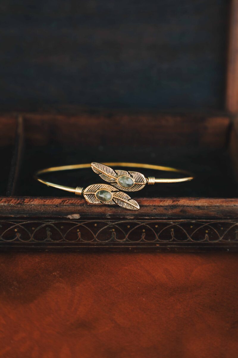 Polsino Mystic Feather