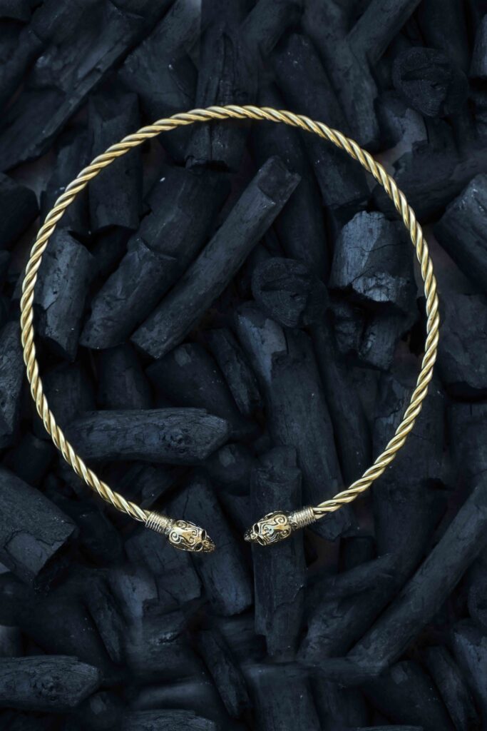 Apollo Torque Choker