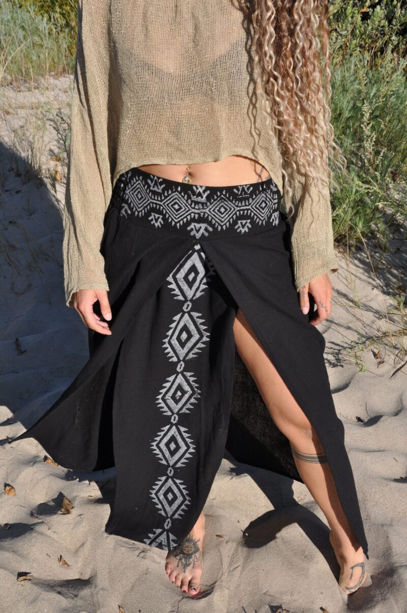 Black Sand Skirt