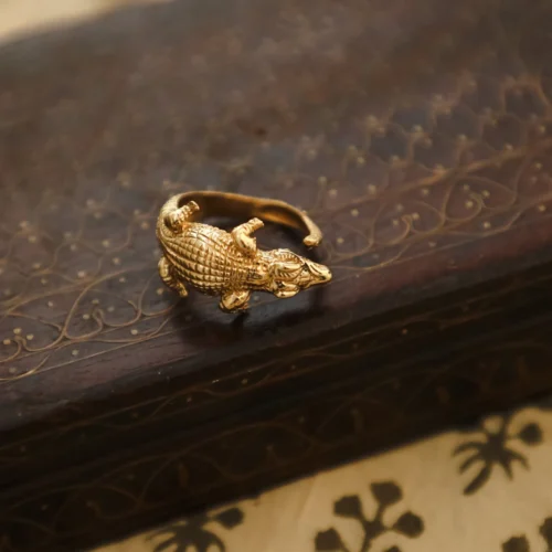 Bague crocodile