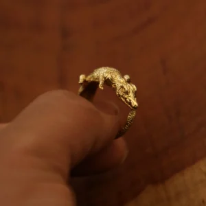 Crocodile Ring