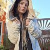 Veste à capuche en bois flotté