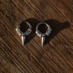 Pendientes tribales con pinchos