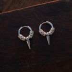 Pendientes tribales con pinchos