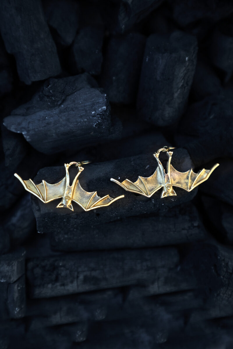 Orecchini Ala di Pipistrello di Mezzanotte