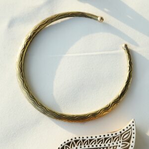 Waveform Oxidised Brass Choker