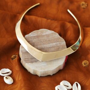 Silva Smooth Brass Choker