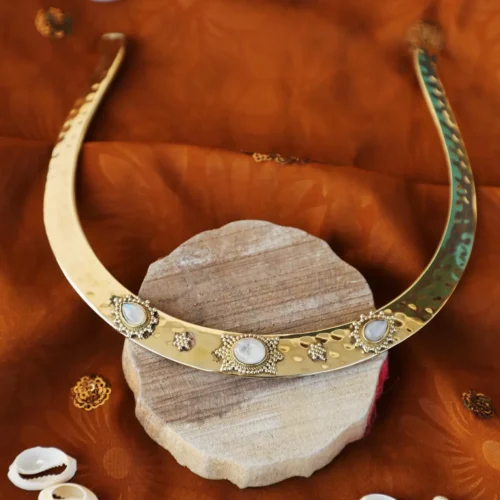 Collar de Piedra Lunar Celestial de la Media Luna