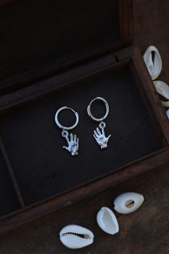 Aros de manos Hamsa