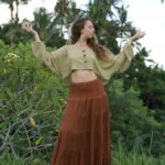 Meadow Crop Blouse