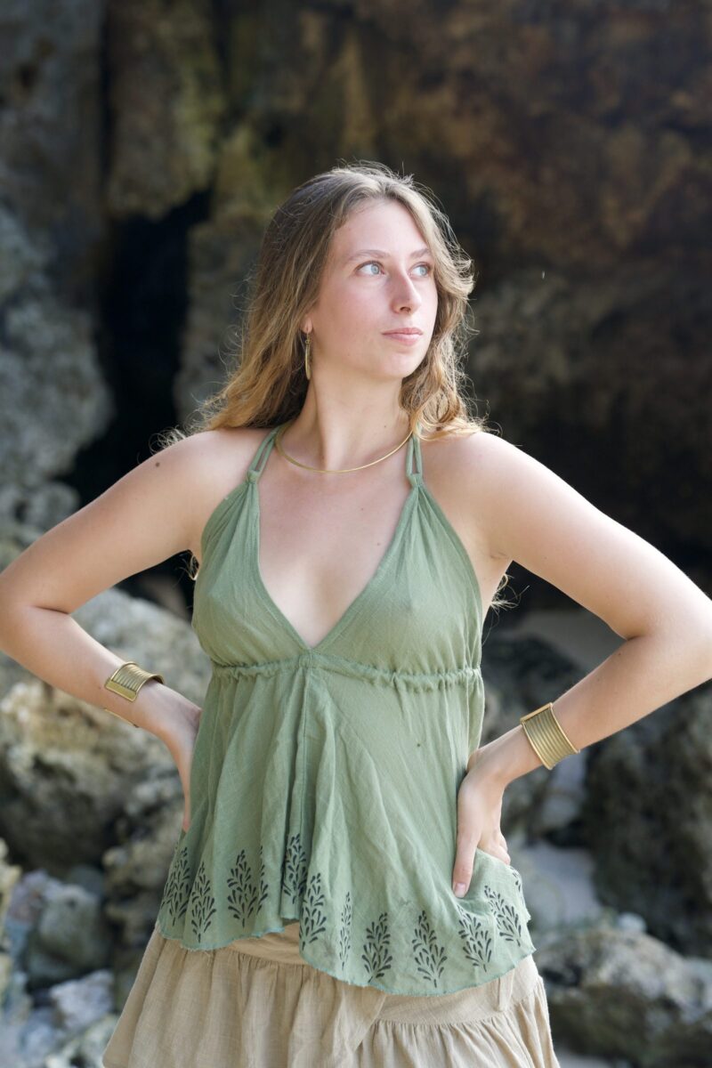 Leaf Grid Halter