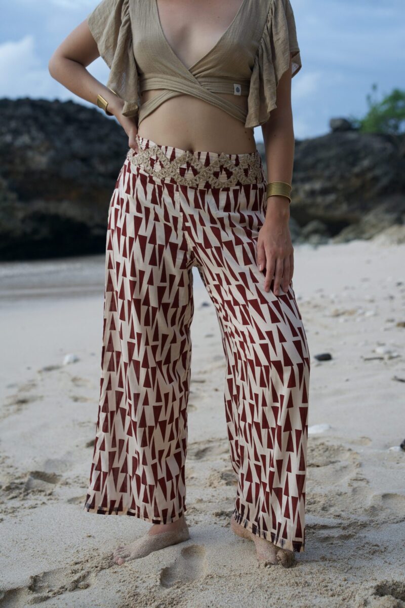 Pantalones Astra Flow