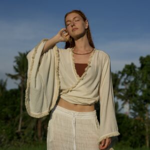 Wildvine Sleeve Top