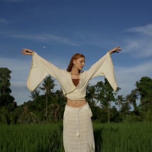 Wildvine Sleeve Top