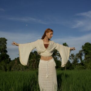 Wildvine Sleeve Top