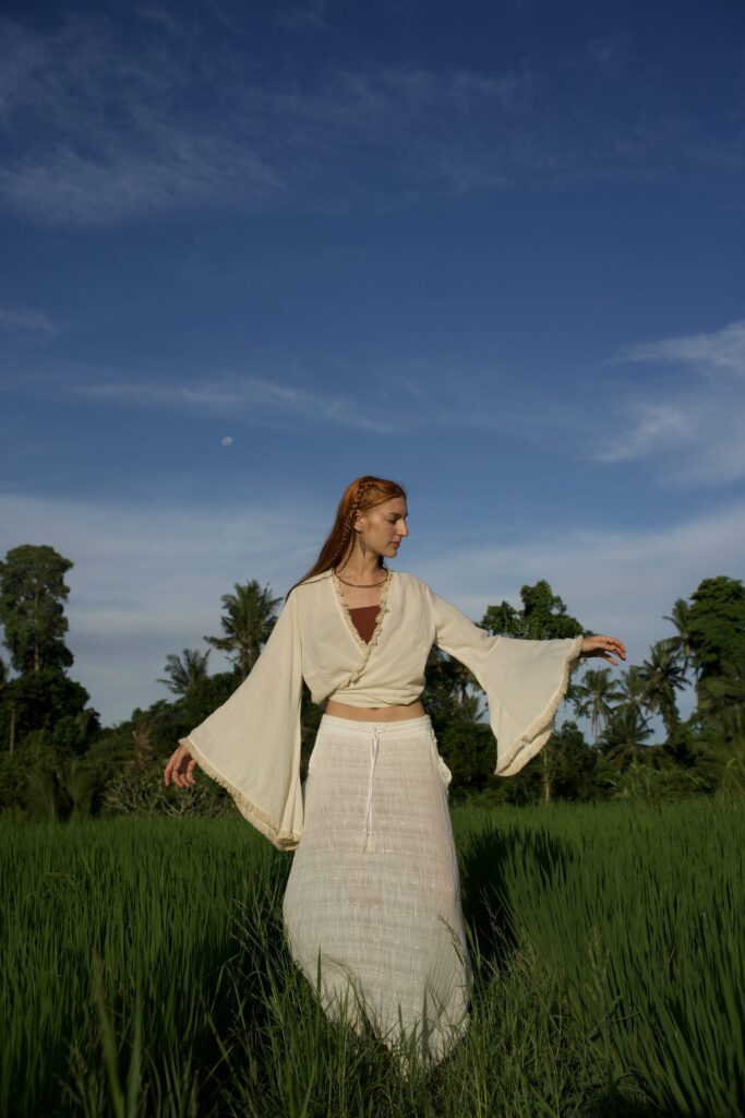 Wildvine Sleeve Top