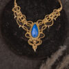 Collier en macramé au voile mystique