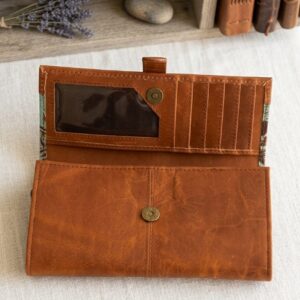 Sienna Crossbody Wallet – Floral Artisan