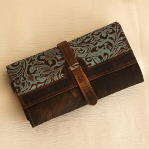Sienna Crossbody Wallet – Floral Artisan