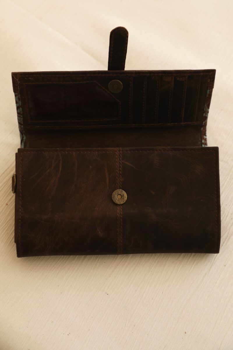 Sienna Crossbody Wallet – Floral Artisan