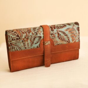 Sienna Crossbody Wallet – Floral Artisan