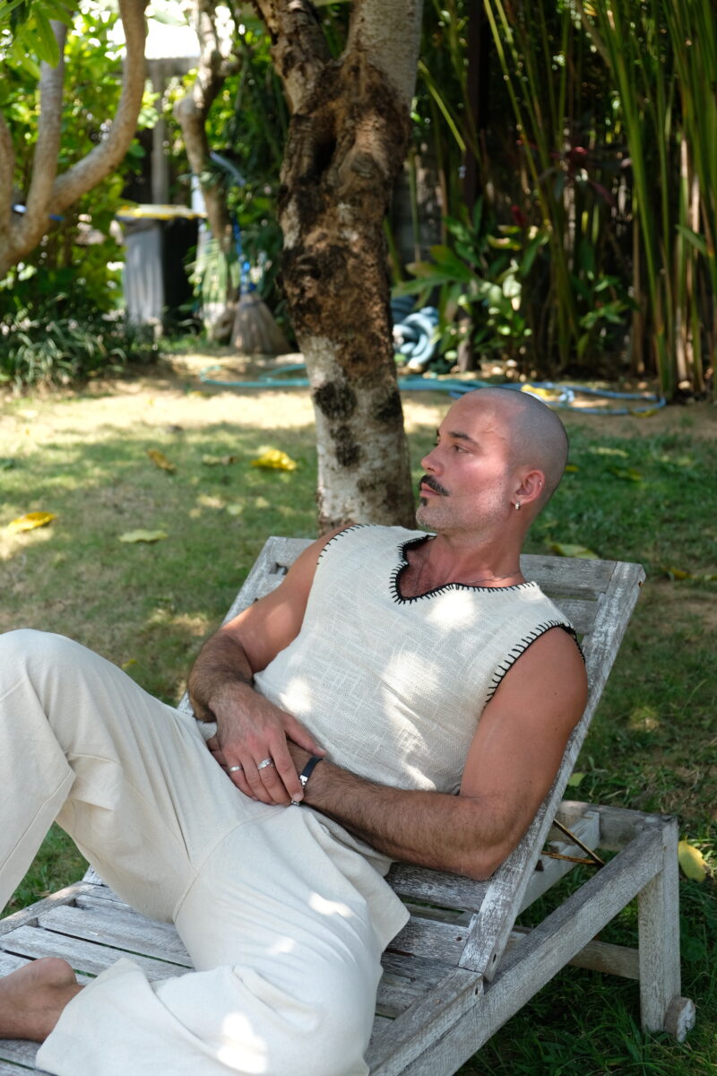 Raw Cotton V-Neck Vest