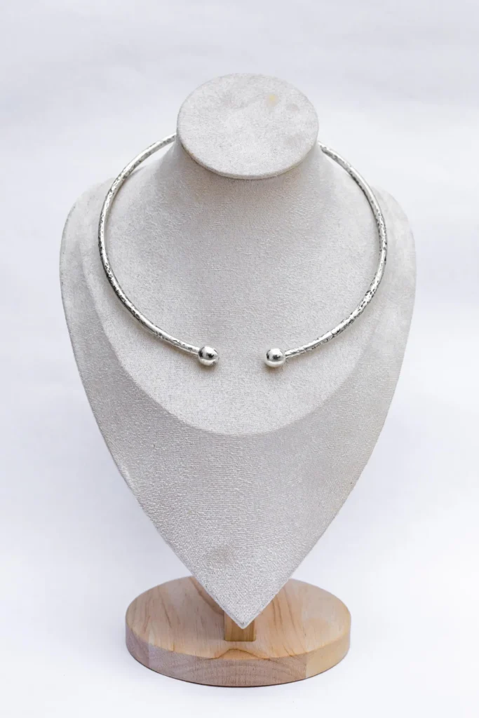 Modern Orb Choker