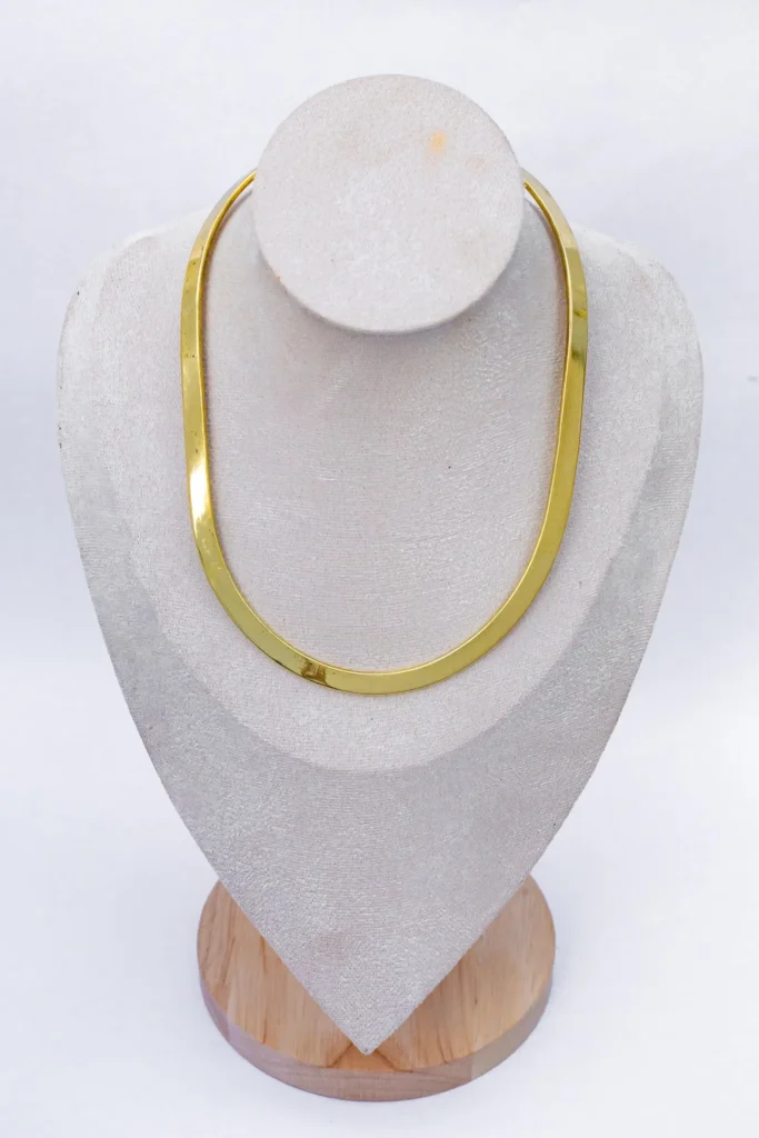 Golden Form Collar